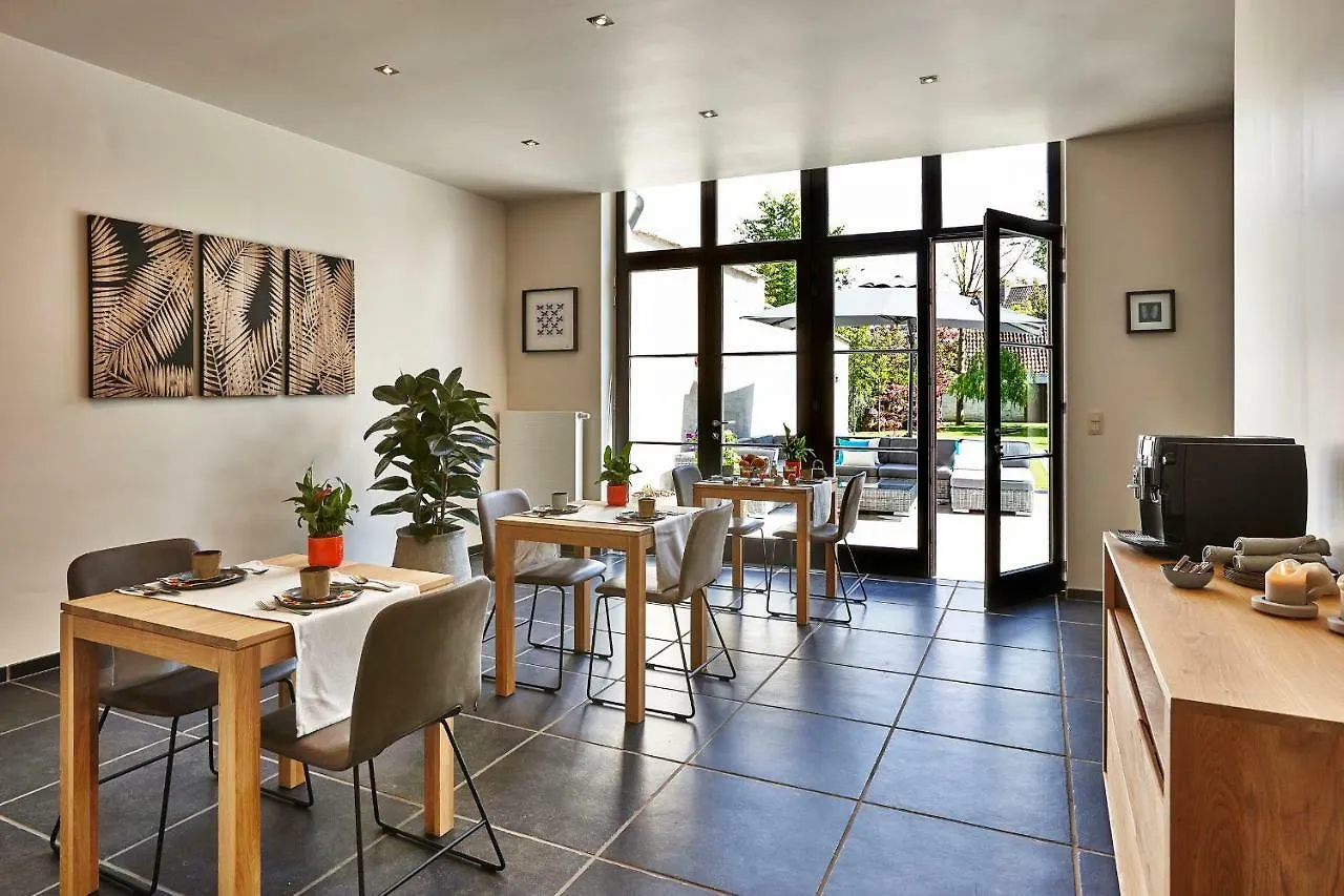 Bed & Breakfast La Maison De Nathalie Bruges